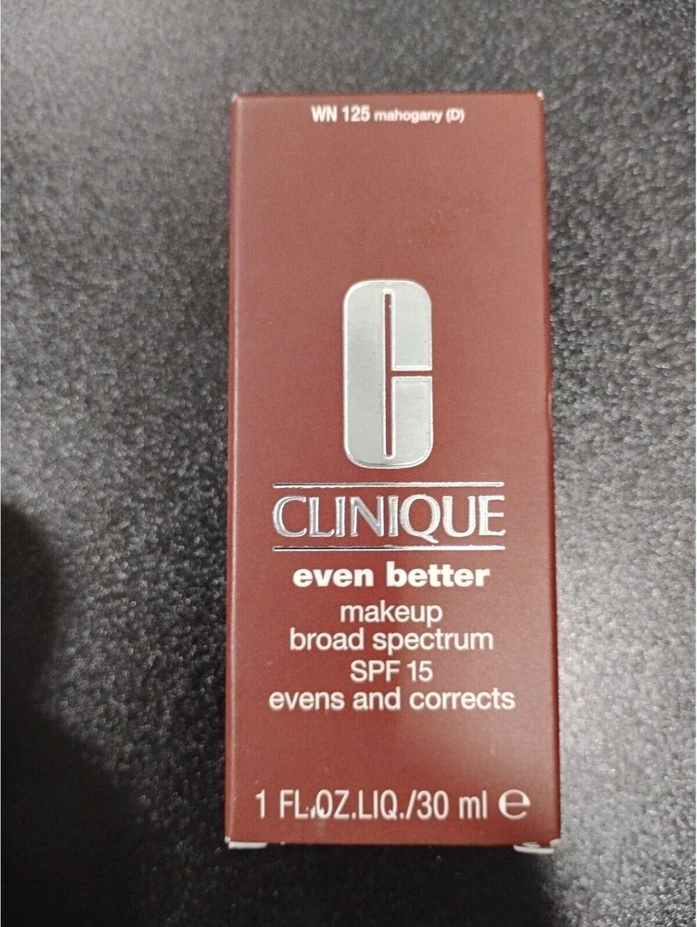 Clinique Even Better Makeup Broad SpectrumSPF15WN125Mahogany